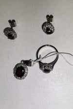 Load image into Gallery viewer, 11.15/GM GARNET/ ZIRCON (1650)