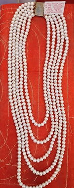 Load image into Gallery viewer, Natural Freshwater Pearl Beads (400/GM)