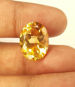Load image into Gallery viewer, 8.40 Carat Golden Topaz-450