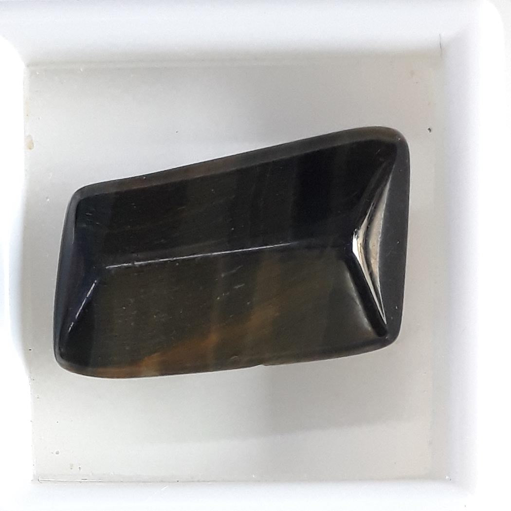 9.55/CT Natural Tiger Eye Gemstone