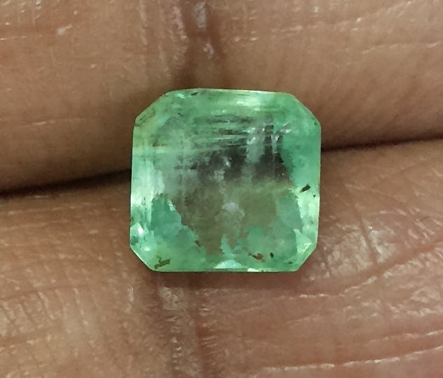 1.77 Ratti Natural emerald with Govt Lab Certificate-(23310)