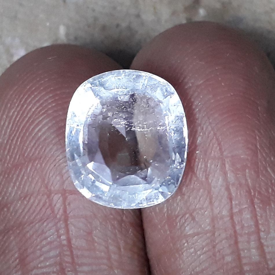 4.80 ratti White Topaz with Govt Lab certificate-(1665)