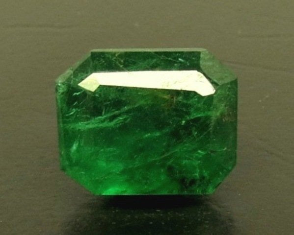 2.89/CT Natural Panna Stone with Govt. Lab Certificate (45510)