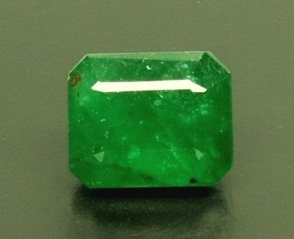 3.66/CT Natural Panna Stone with Govt. Lab Certificate (45510)