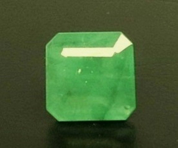5.69/CT Natural Panna Stone with Govt. Lab Certificate