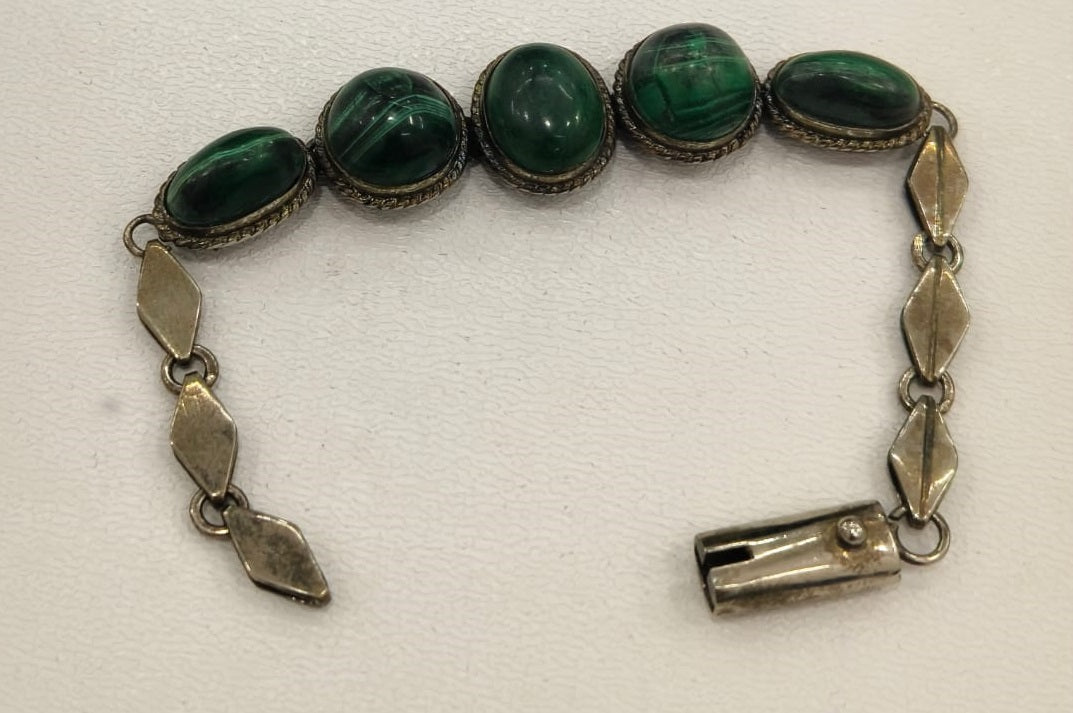 24.20/GM MALACHITE SILVER BRACELET (525)