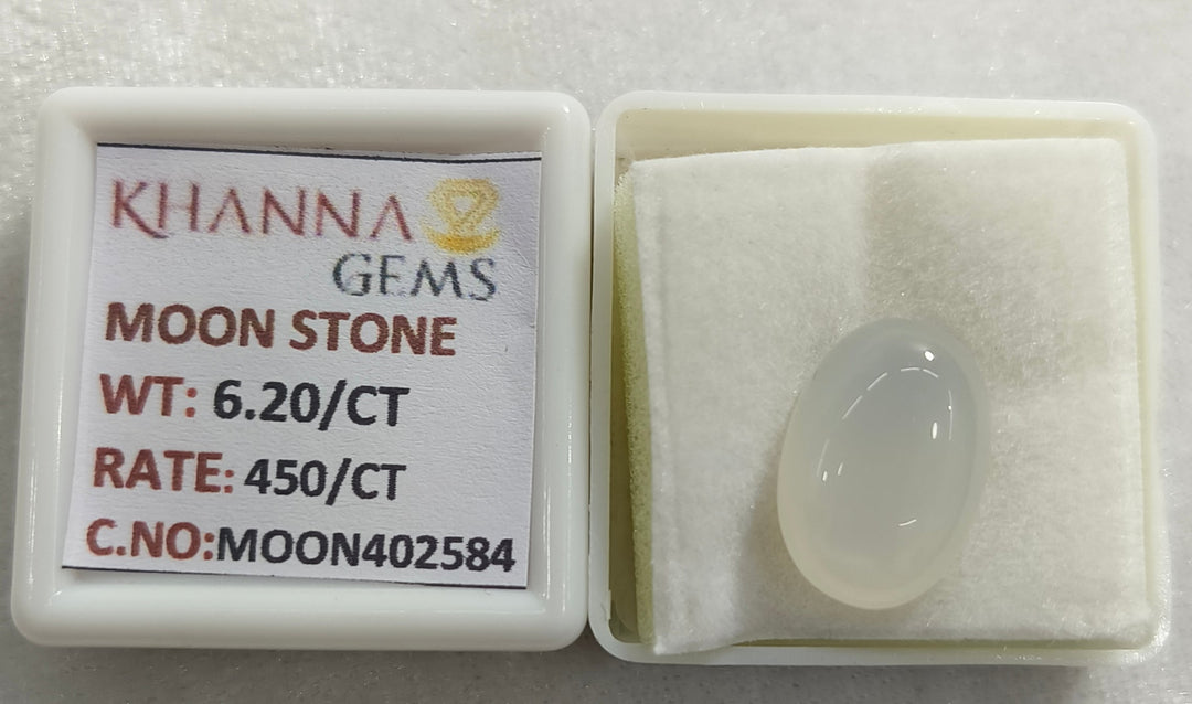 6.2/CT Moon Stone with Govt. Lab Certificate (450)