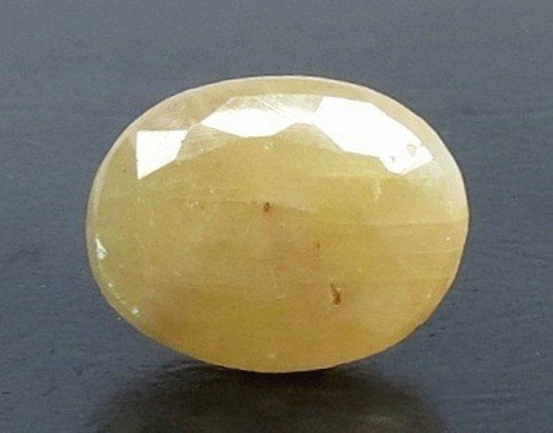 4.53/CT Natural Yellow Sapphire With Govt Lab Certificate (1221)