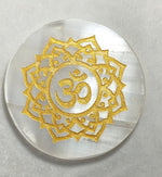 Load image into Gallery viewer, SELENITE CHARGING ROUND PLATE OM 10