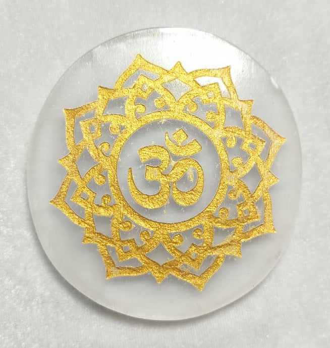SELENITE CRYSTAL OM PLATE