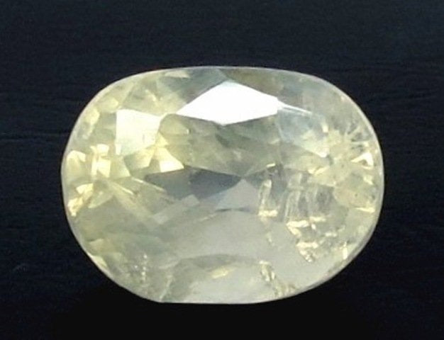 6.44/CT Natural Yellow Sapphire With Govt Lab Certificate (16650)