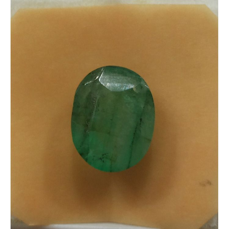 11.20 Ratti Natural Panna Stone with Govt. Lab Certificate (8100)