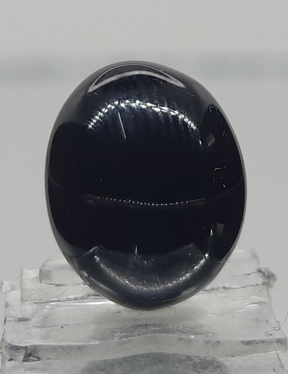 8.35/CT Black Onyx of Premium Quality