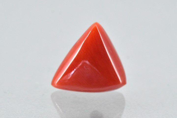 6.88/CT Natural Triangular Red Coral