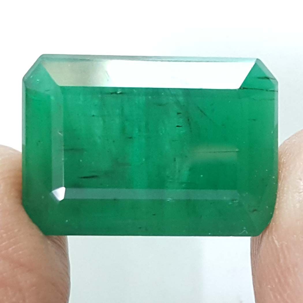 13.40/CT Natural Panna Stone With Govt. Lab Certificate (4551)