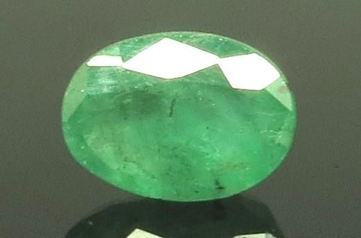 4.42 Ratti Natural Emerald Stone With Govt. Lab Certificate (8991)