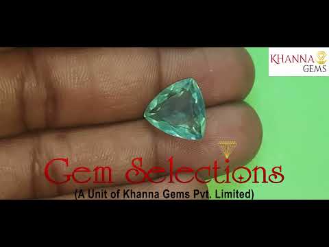 8.10/CT Natural Triangular Green Fluorite (850)