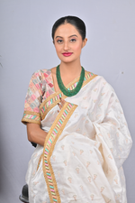 Load image into Gallery viewer, SIX LAYER EMERALD BEADS MALA