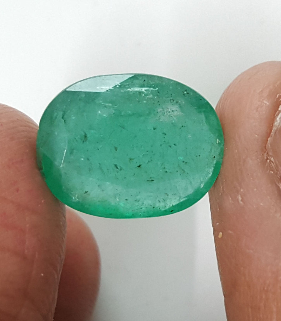 8.58 Ratti Natural Panna Stone With Govt. Lab Certificate (23310)