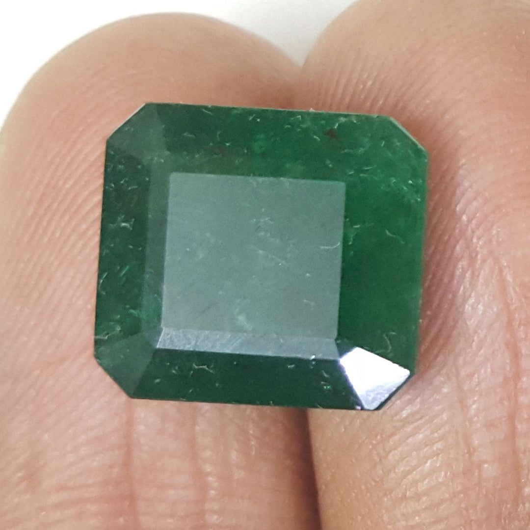 8.52 Ratti Natural Panna Stone With Govt. Lab Certificate (34410)