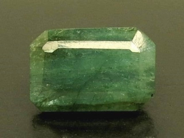 4.03/CT Natural Panna Stone with Govt. Lab Certificate (1221)
