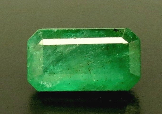 4.88/CT Natural Panna Stone with Govt. Lab Certificate (34410)