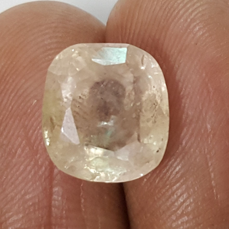 8.14 Ratti Natural Yellow Sapphire with Govt Lab Certificate-(6771)