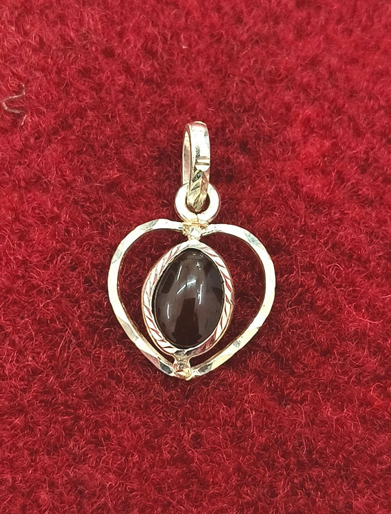 SILVER PENDANT FOR ZODIAC SIGN ARIES AND SCORPIO HEART SHAPE