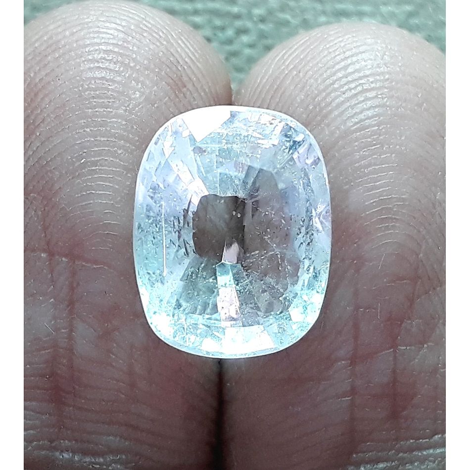 8.22 ratti White Topaz with Govt Lab certificate-(1665)